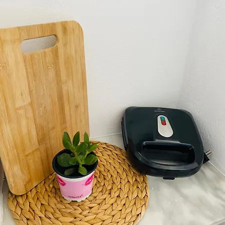 Palm Tree Hill * Oia