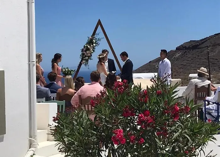 Palm Tree Hill * Oia (Santorini)