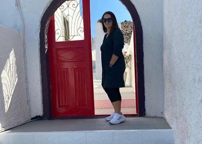 Palm Tree Hill * Oia (Santorini)