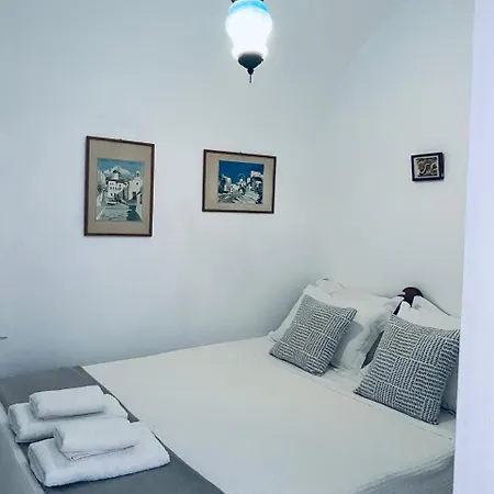 Palm Tree Hill Kır Evi *